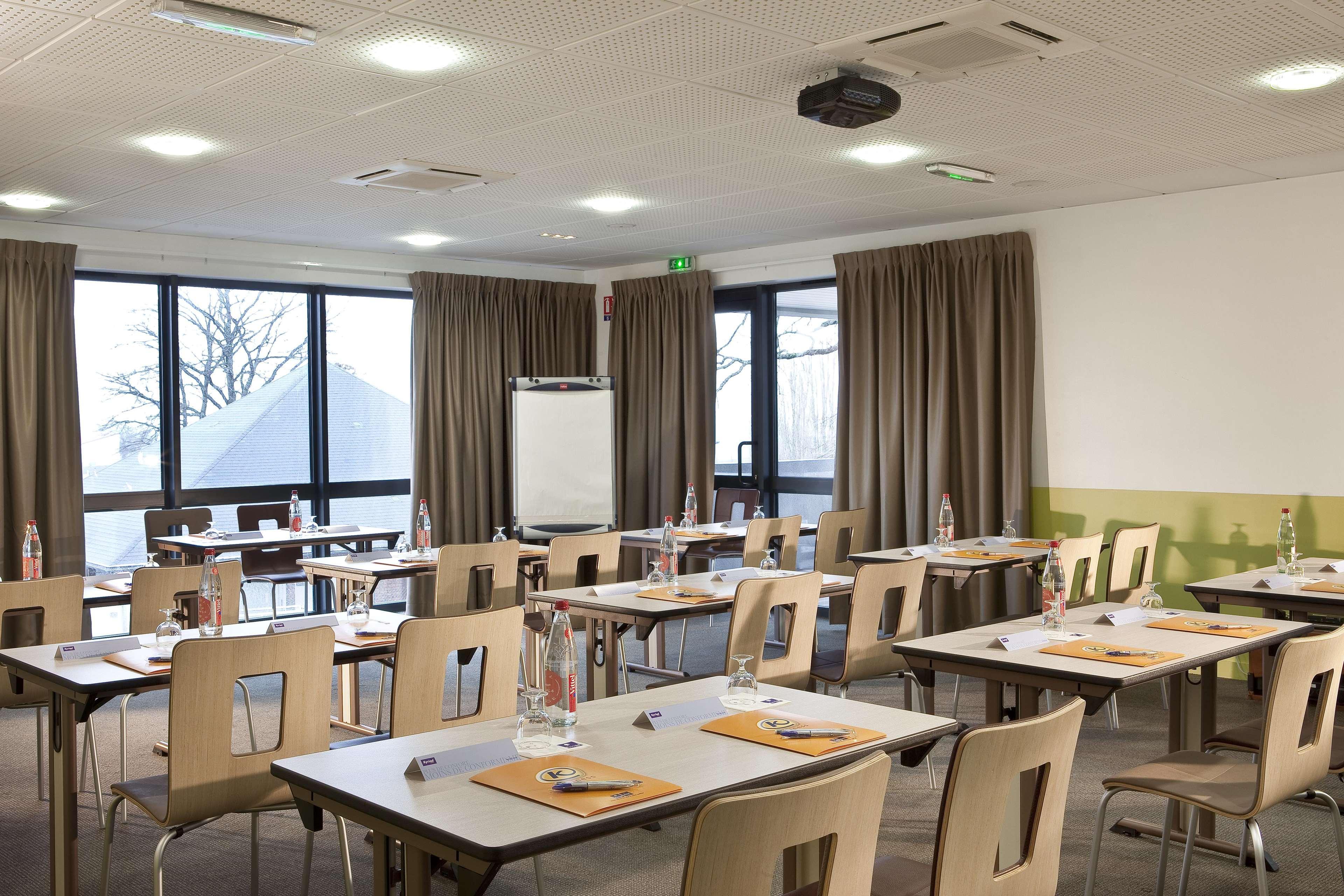 Hotel Ibis Styles Guéret Exteriér fotografie
